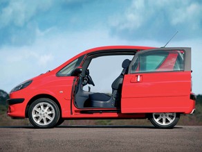 Peugeot 1007